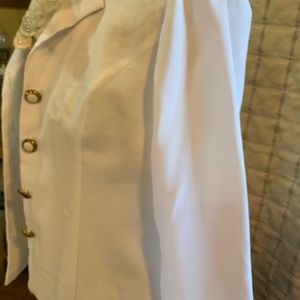 White blazer White Clothing Co size 12